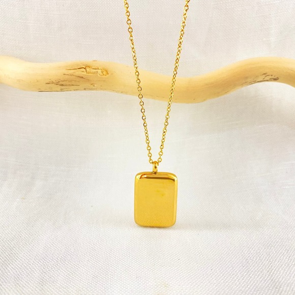 CANDY Square Pave Starburst Pendant Zirconia Necklace - Picture 9 of 10